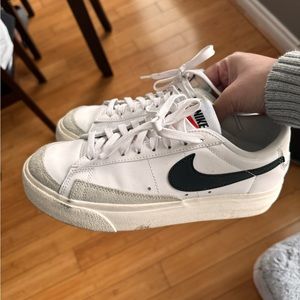 Nike Blazer Low Platform